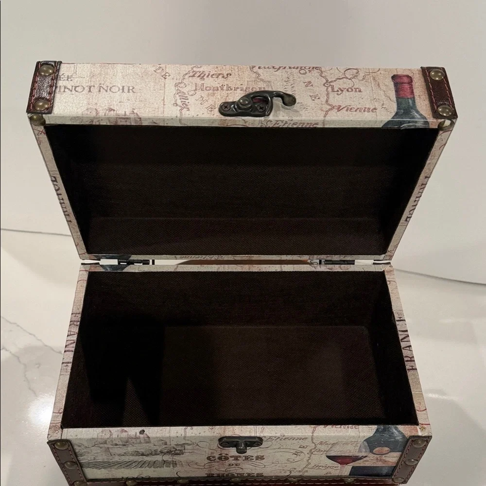 France Wine Country-Themed Decorative Wooden Storage Box, Faux Leather Straps